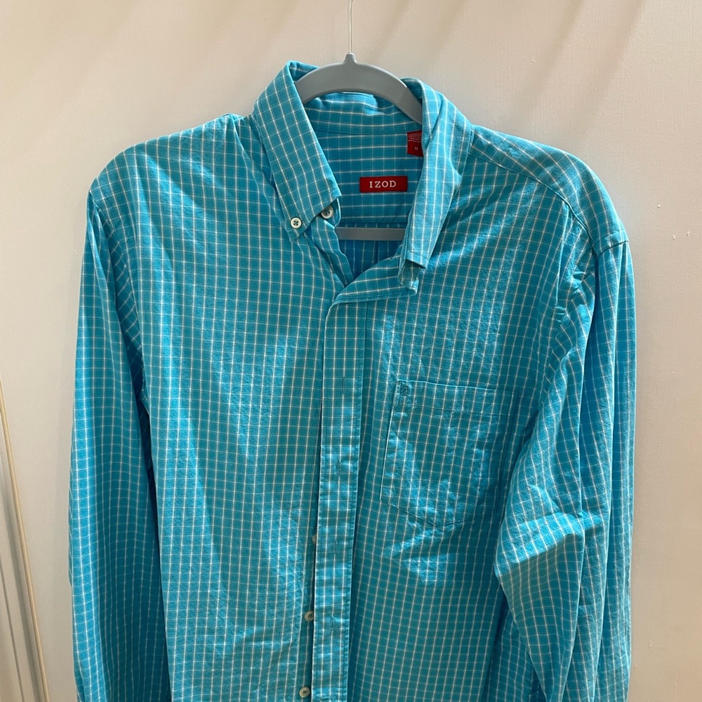 IZOD Men’s Button Down